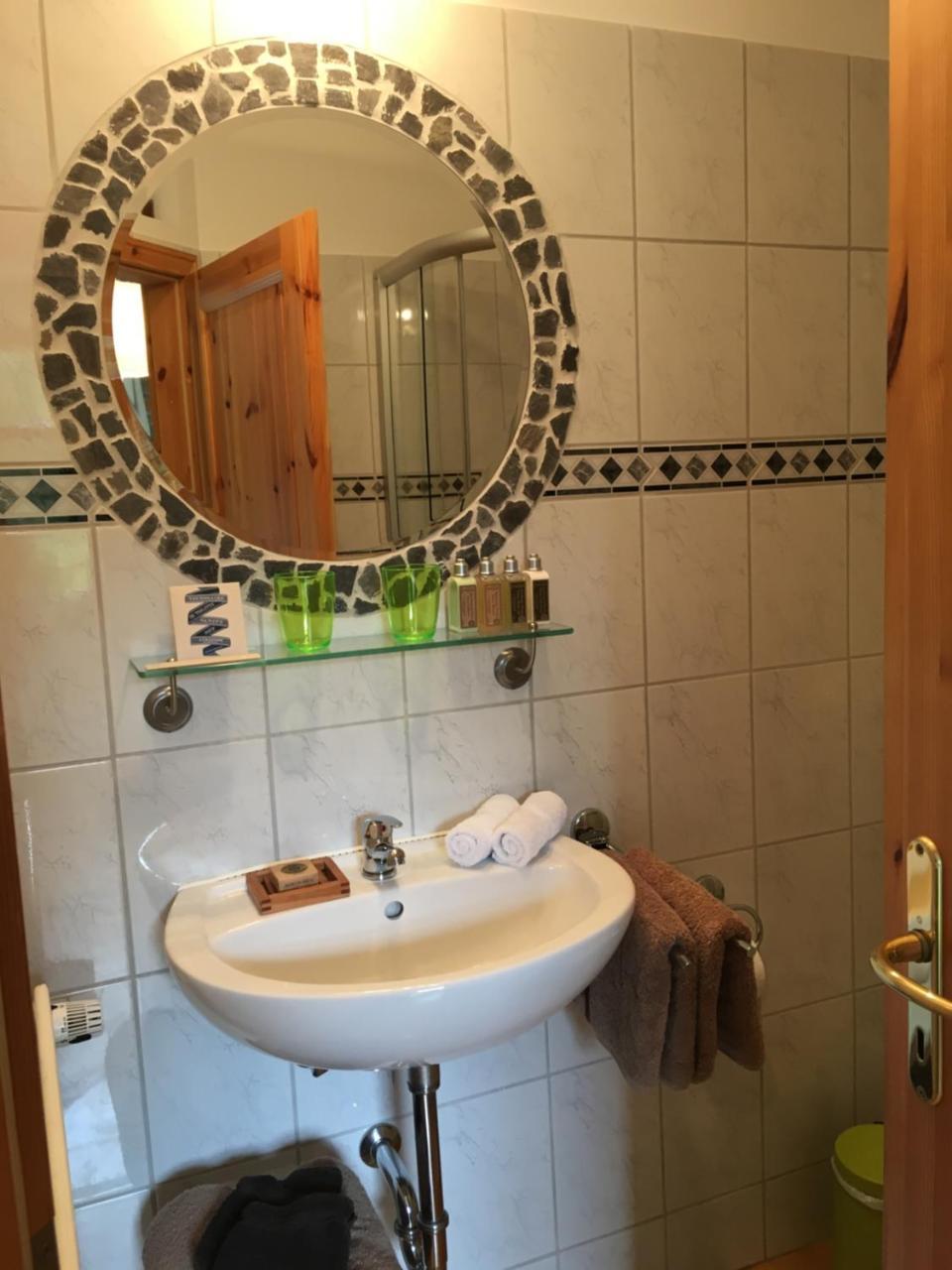 Bed & Breakfast Schlommefurth Bed and Breakfast St. Vith Esterno foto